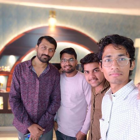 Kashi Dham Homestay Varanasi Luaran gambar